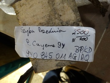 IDEALNI SKLO (OKNO) PŘEDNÍ PORSCHE CAYENNE 9Y SUV 18R KAMERA 1