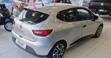 Renault Clio IV Hatchback 5d dCi  75KM 2015 Renault Clio 1.5 dCi 75KM Salon PL LEDY 1.5 Diesel 75KM, zdjęcie 5