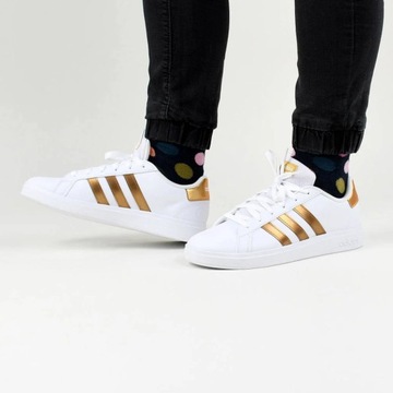 Buty damskie młodzieżowe sportowe białe adidas GRAND COURT 2.0 GY2578 40