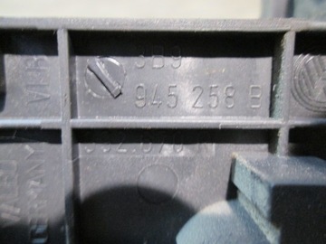 WKŁAD LAMPY PRAWY TYŁ VW PASSAT B5 FL KOMBI LIFT 00- 3B9945258B