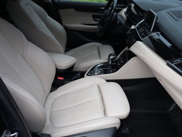 BMW Seria 2 F22-F23-F45-F46 Gran Tourer 218d 150KM 2015 BMW 2 Gran Tourer 218d Gran Tourer, Automat, zdjęcie 8