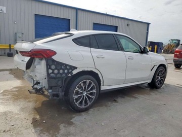 BMW X6 G06 2023 BMW X6 xDrive40i 2023 3.0l 3.0 Benzyna 375KM, zdjęcie 3