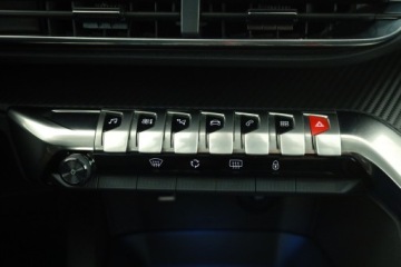 Peugeot 5008 II Crossover Facelifting 1.2 PureTech 130KM 2021 Peugeot 5008 PureTech 130, Automat, 7 miejsc, zdjęcie 15