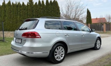Volkswagen Passat B7 Variant 1.6 TDI CR DPF BlueMotion 105KM 2012 Volkswagen Passat Volkswagen Passat 1.6 TDI DPF BlueMot Highline 1.6 Diesel, zdjęcie 6
