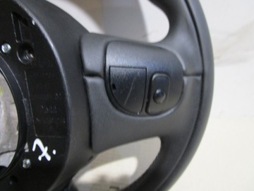 Кожаный руль Fiat 500X.
