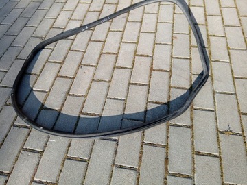 ПРОКЛАДКА ДВЕРИ КУЗОВА ПРАВАЯ ЗАДНЯЯ VOLVO V60 И ЗАДНЯЯ ПРАВАЯ