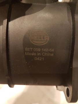 HELLA 8ET 009 142-541 VÁHA VZDUCHU HMOTA VZDUCHU
