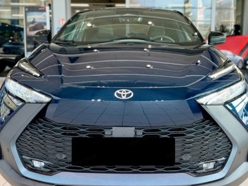 Toyota C-HR II SUV 1.8 Hybrid 140KM 2025 Od ręki - Executive 1.8 Hybrid 140KM | Podgrzewane fotele!, zdjęcie 1