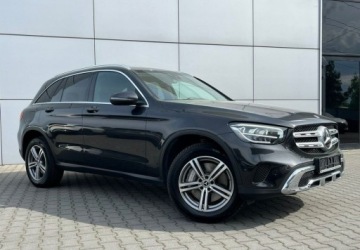 Mercedes GLC C253 SUV Plug-In 2.0 300e 320KM 2020 Mercedes-Benz GLC 4 Matic Plug-In Skora Navi Kamera Full Led FV23, zdjęcie 5