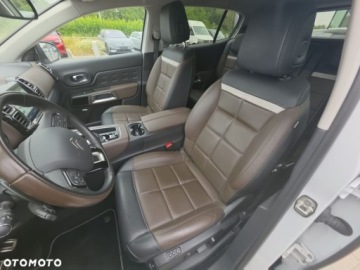 Citroen C5 Aircross I SUV 1.6 PureTech 181KM 2019 Citroen C5 Aircross Citroen C5 Aircross 1.6 Benzyna 181KM, zdjęcie 10