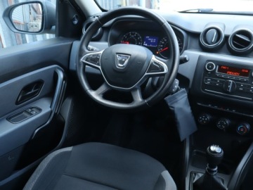 Dacia Duster II SUV 1.6 SCe 115KM 2018 Dacia Duster 1.6 SCe, Salon Polska, Serwis ASO, zdjęcie 6