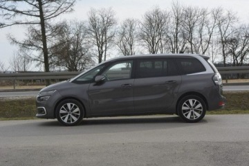 Citroen Grand C4 Picasso II Grand Picasso Facelifting 2.0 BlueHDi 150KM 2018 Citroen C4 Grand Picasso 2.0BlueHDi 7 osobowy hak, zdjęcie 3
