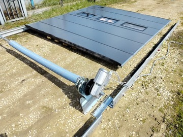 секционные ворота погрузочной рампы Assa Abloy 2020