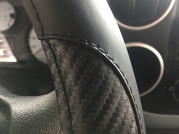 Dacia Duster Sandero Jogger Dokker Logan Lodgy na kierownice skóra karbon