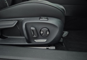 Volkswagen Passat B8 Variant Facelifting 1.5 TSI EVO 150KM 2025 Volkswagen Passat 1.5eTSI 150KM DSG Business ACC HAK Kamera360 Climatronic, zdjęcie 12