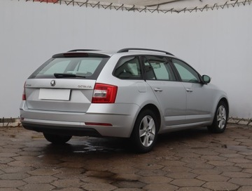Skoda Octavia III Kombi Facelifting 1.6 TDI 115KM 2018 Skoda Octavia 1.6 TDI, Salon Polska, Serwis ASO, zdjęcie 4
