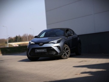 Toyota C-HR I Crossover Facelifting 1.8 Hybrid 122KM 2021 Toyota C-HR Toyota C-HR 1.8 Hybrid GR Sport VAT Marza Gwarancja Salon P