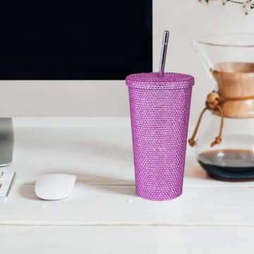 do z błyszczącymi kryałkami do