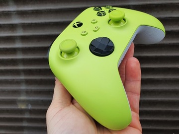 Беспроводной контроллер Microsoft Xbox Series X/S зеленый и белый