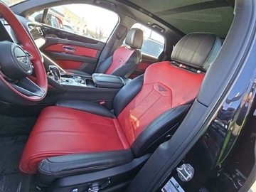 Bentley Bentayga 2021 Bentley Bentayga V8 2021 4.0l 4.0 Benzyna 542KM, zdjęcie 5