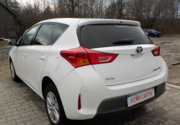 Toyota Auris II 2014 Toyota Auris Okazja 1.8 Hybryda 99KM, zdjęcie 10