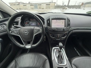 Opel Insignia I Country Tourer 2.0 CDTI Ecotec 163KM 2014 Opel Insignia Country Tourer 2.0 CDTI 163KM Navi, zdjęcie 32