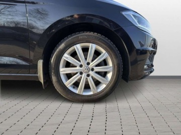 Volkswagen Touran III 1.4 TSI 150KM 2017 Volkswagen Touran TSI 150KM Highline 7 os. LED Top Keyless Nawigacja, zdjęcie 8