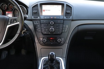 Opel Insignia I Sports Tourer 1.4 Turbo ECOTEC Start/Stop 140KM 2011 Opel Insignia 1.4 Turbo, GAZ, Klima, Klimatronic, zdjęcie 11