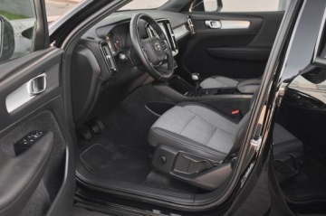 Volvo XC40 Crossover 1.5 T3 163KM 2021 PIĘKNE AUTO 100% BEZWYPADKOWE, zdjęcie 24