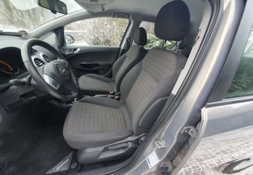 Opel Adam Hatchback 1.4 87KM 2013 Opel Adam Opel Adam 1.4 Black Link 1.4 Benzyna 87KM, zdjęcie 9