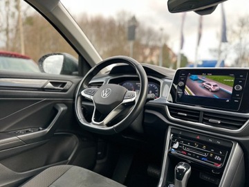 Volkswagen T-Roc I SUV Facelifting 1.5 TSI ACT 150KM 2023 Volkswagen T-Roc Kamera Cofania! APP! IQ.Light! La, zdjęcie 15