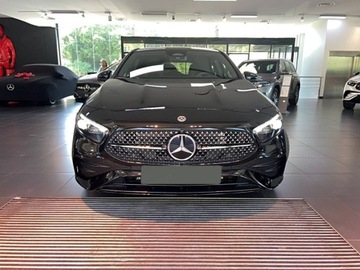 Mercedes Klasa A W177/V177 Hatchback Facelifting 2.0 220 190KM 2025 A Klasa 220 4-Matic AMG Line 2.0 (190KM) 2025, zdjęcie 2