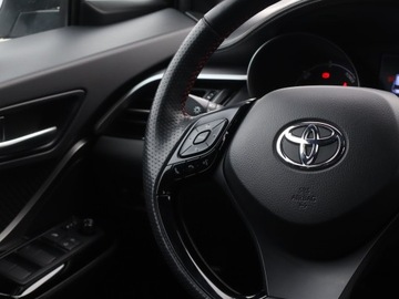 Toyota C-HR I Crossover Facelifting 2.0 Hybrid Dynamic Force 184KM 2021 Toyota C-HR 2.0 Hybrid, Salon Polska, Serwis ASO, zdjęcie 21