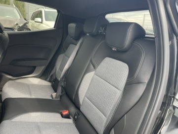 Renault Clio V Hatchback 5d Hybrid Facelifting 1.6 E-Tech 145KM 2024 Renault Clio Hybrid Skóra Klimatronik Kamera, zdjęcie 9