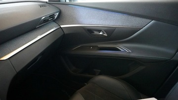 Peugeot 5008 II Crossover 1.2 PureTech 130KM 2019 Peugeot 5008 Crossway _ wersja 7 osób _, zdjęcie 25