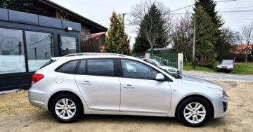 Chevrolet Cruze Kombi 1.4T DOHC 140KM 2013 Chevrolet Cruze BENZYNA NAWIGACJA niski przebieg super okazja POLECAMY, zdjęcie 10