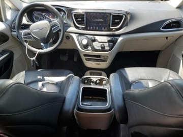 Chrysler Pacifica II 2020 Chrysler Pacifica Touring L Plus 2020 3.6l 3.6 Benzyna 287KM, zdjęcie 8