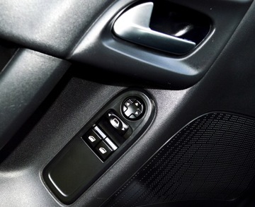 Citroen C3 II Hatchback facelifting 1.0 VTi 68KM 2014 CITROEN C3 II 1.0 VTi 68 KM, zdjęcie 30