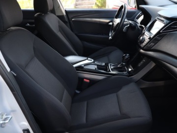 Hyundai i40 Kombi 1.7 CRDi HIGH 136KM 2015 Hyundai i40 1.7 CRDi, Automat, Navi, Klima, zdjęcie 8