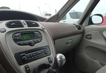 Citroen Xsara Picasso 1.8 i 16V 116KM 2005 Citroen Xsara Picasso Citroen Xsara Picasso 1.7 Benzyna 117KM, zdjęcie 10