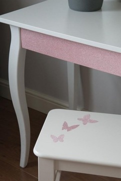 Okleina Dekoracyjna Brokat Folia Samoprzylepna Na Meble Szafki Kolor Różowy