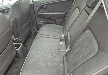 Kia Venga Mikrovan 1.4 DOHC CVVT 90KM 2013 Kia Venga Kia Venga ROK 2013 1.4 Benzyna 90KM, zdjęcie 19