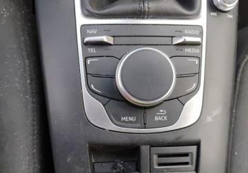 Audi A3 8V Hatchback 3d 1.4 TFSI CoD ultra 150KM 2016 Audi A3 Sportback 2016r, SALON POLSKA. 1.4 Benzyna. Uszkodzony tyl i prawy., zdjęcie 15
