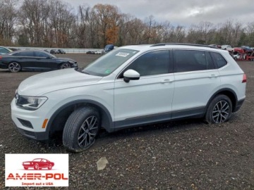Volkswagen Tiguan II 2021 Volkswagen Tiguan 2021 VOLKSWAGEN TIGUAN SE 2.0 Benzyna 184KM
