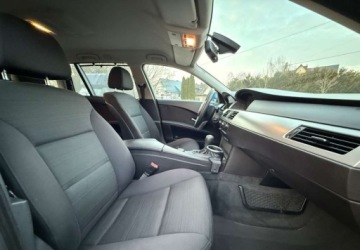 BMW Seria 5 E60 Sedan 2.5 525Xi 218KM 2005 BMW Seria 5 BMW Seria 5 525i 2.5 Benzyna 218KM, zdjęcie 26
