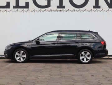 Volkswagen Passat B8 Variant Facelifting 2.0 TSI 190KM 2019 VW Passat 2.0 TSI, Salon Polska, Serwis ASO, zdjęcie 2