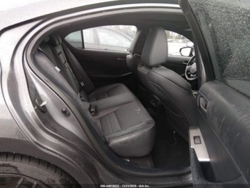 Lexus IS III 2023 Lexus IS 500 F Sport Performance Premium 2023 5.0 Benzyna 472KM, zdjęcie 7