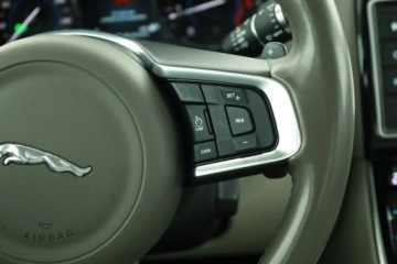 Jaguar XE Sedan 2.0 i4 180KM 2018 Jaguar XE 20d, Salon Polska, Serwis ASO, 177 KM, zdjęcie 17