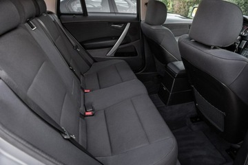 BMW X3 E83 2.0d 150KM 2007 BMW X3 LCI ! 2.0d 150KM Manual ! Rozrząd z przodu, zdjęcie 7