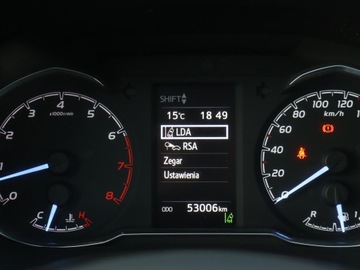 Toyota Yaris III Hatchback 5d Facelifting 2017 1.5 Dual VVT-iE 111KM 2018 Toyota Yaris 1.5 Dual VVT-i, Salon Polska, zdjęcie 10